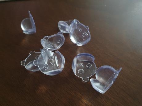 Ochrana rohov stola, 