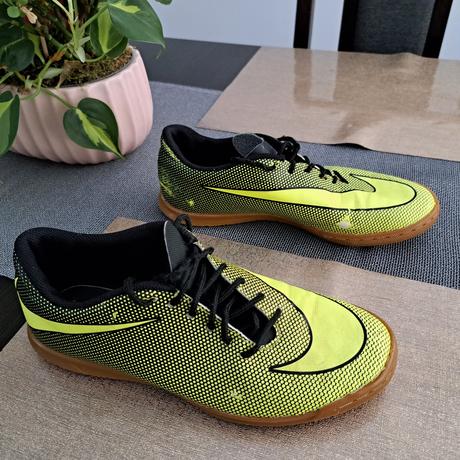 Halová obuv 40,5, nike,40