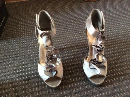 Spoločenské topánky, 38