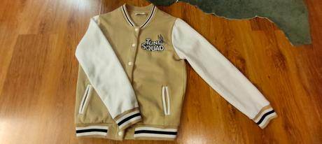 Dievčenská bombera, house,m