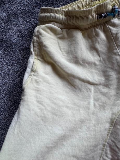 2ks kraťasy zara 134, zara,134