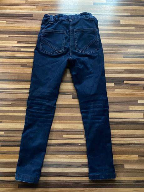 Skinny rifle next, next,116