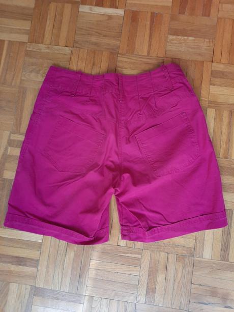 Dámske šortky/trojštvrťáky, gate,38
