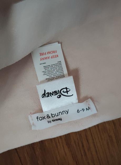 Čiapočka, sinsay,74