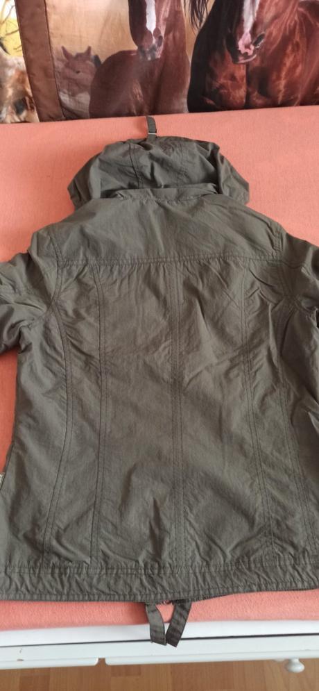 Prechodná bunda zn.cecil, m