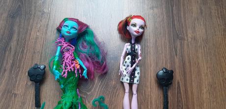 Barbie monster high,