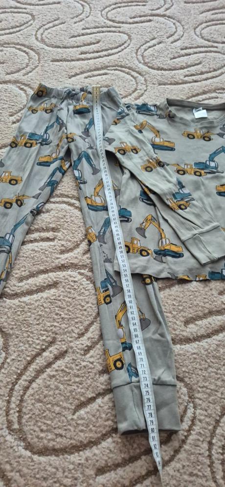 Pyžamko, lindex,134