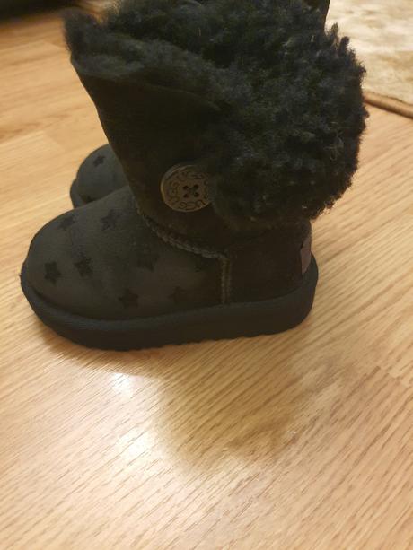 Cizmicky ugg, ugg,22