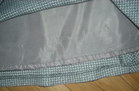 Sukňa- nenosená, 40