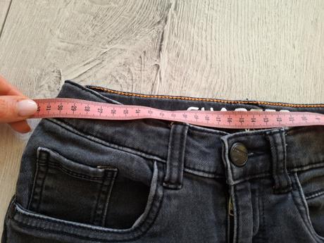 Kratasy slim top stav, chapter young,140