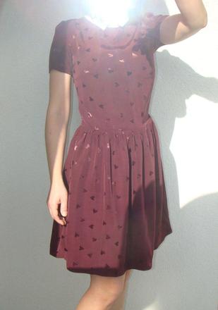 Bordové šaty veľkosti s, s