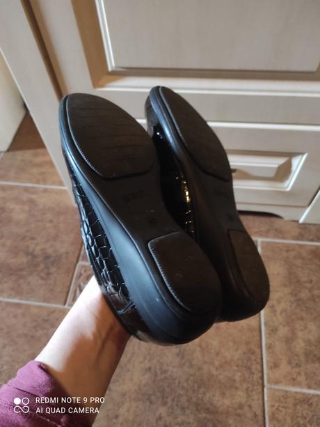 Poltopánky dámske ccc 40, 40