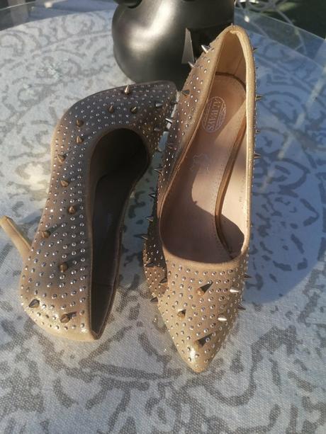 Vybíjané lodičky, 39