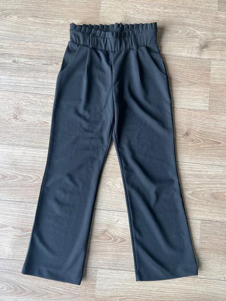 Nohavice dievča na 12 rokov, 158