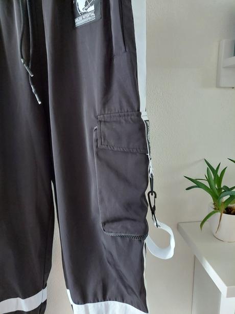 Dámske športové nohavice veľ. m, fishbone,m