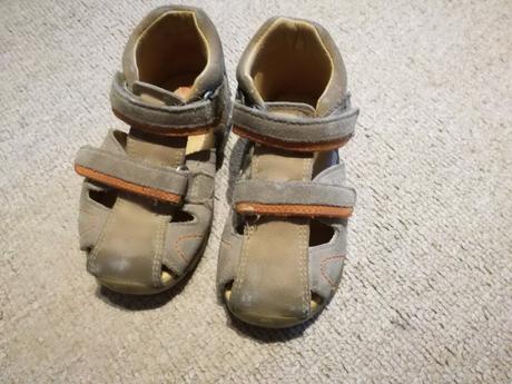 Sandálky, elefanten,23