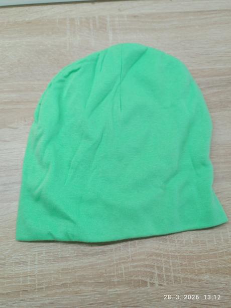 Nákrčníky + čiapka, 134