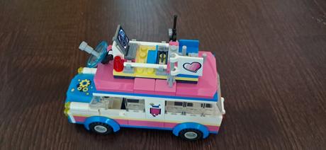 Lego friends 41333 - olívia a jej špeciálne vozidl, 