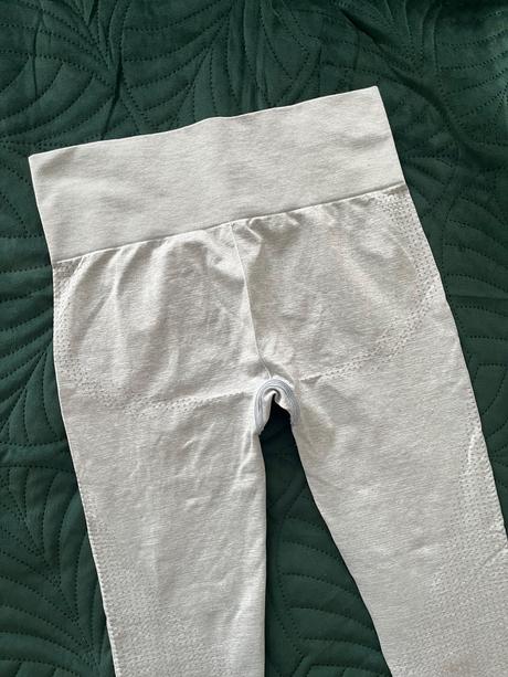 Gymshark legíny, xs