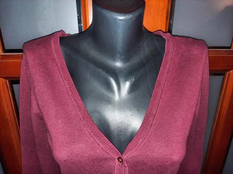 Bordový svetrík veľ s, s