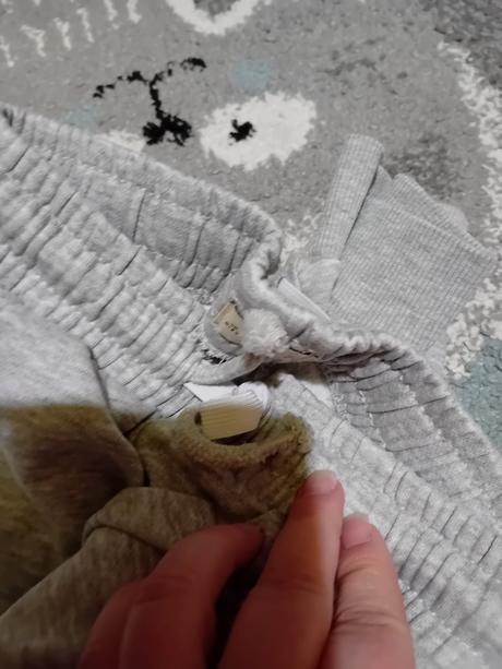 Balík oblečenia, 104–116