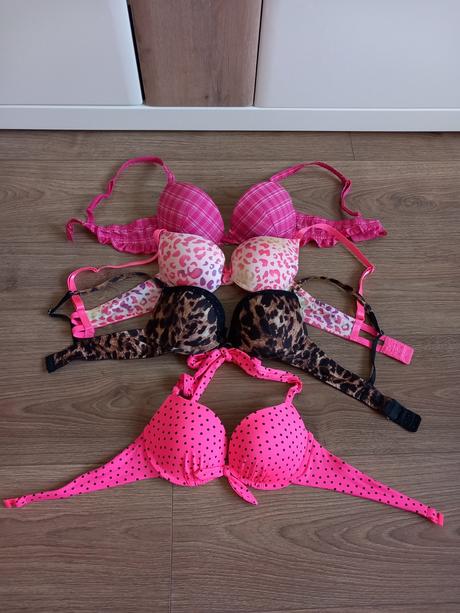 Podprsenky a plavky 70a - 75a, 75a