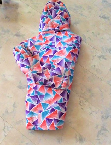 Vetrovka s kapucňou, 164