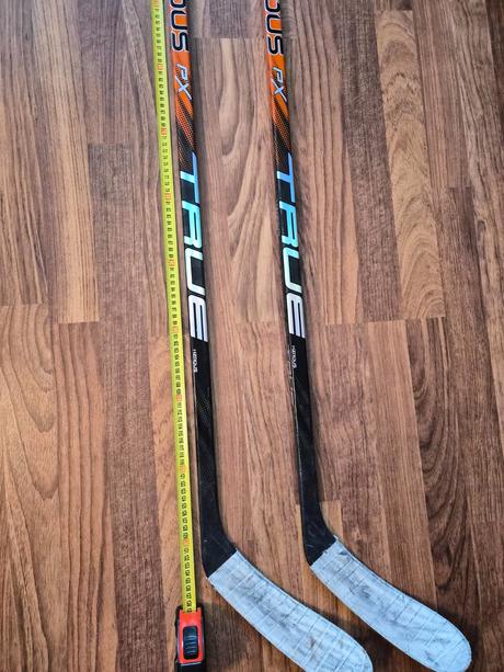 2x hokejka true hzrdus px junior,
