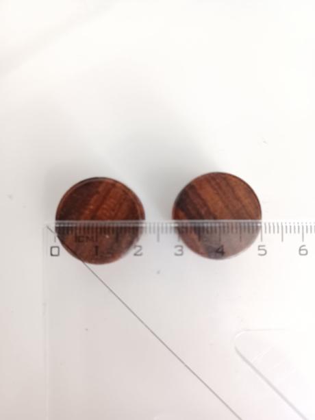 20mm plugy, 