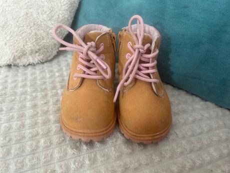 Čižmy 22, cupcake,22