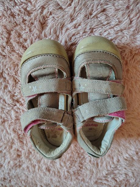 Sandálky, d.d.step,28