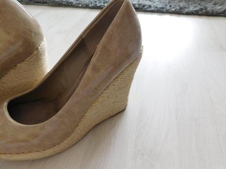 Lodičky na platforme č.38, 38