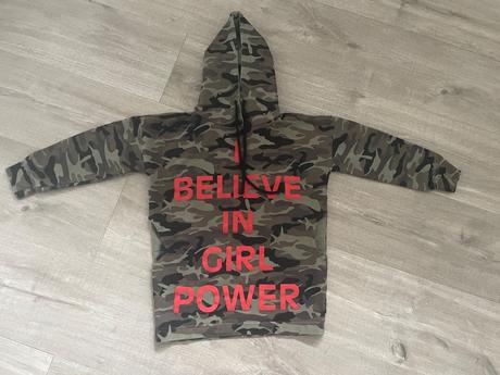 Maskáčová mikina, 116