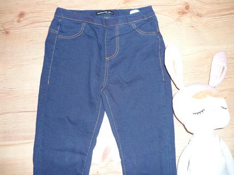 Nenosene jeginsy, reserved,122