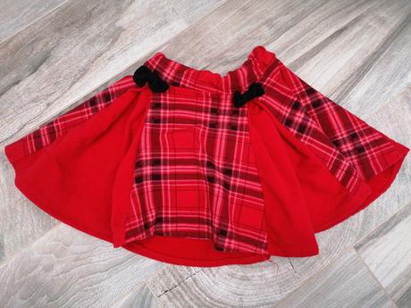 Károvaná suknička, 116