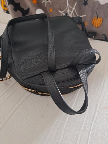 Ruksak liu jo, liu jo