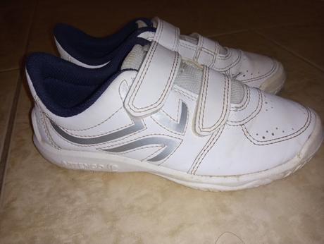Tenisky aj na telesnú, decathlon,31