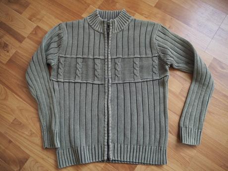 Sveter pre slusaka, 128