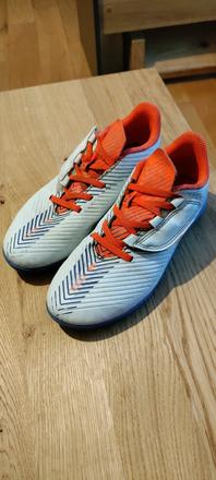 Kopačky, 33