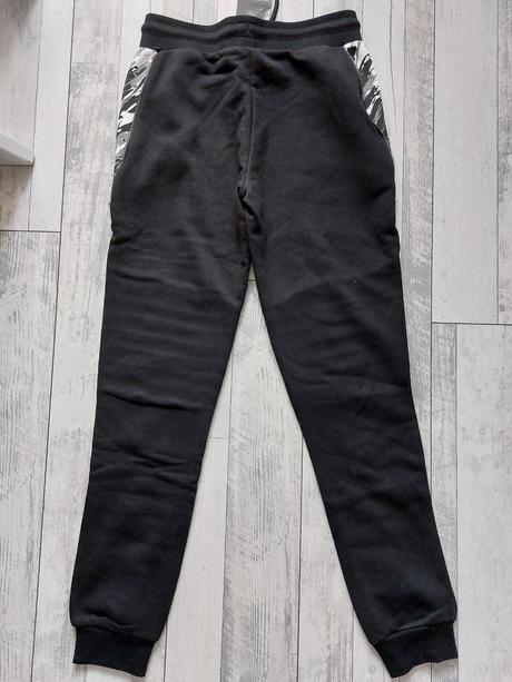 Jogery, chapter young,158