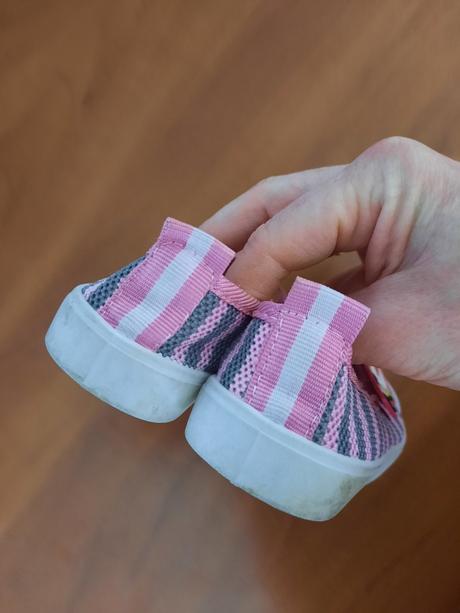 Dievčenská obuv "cvičky", 22