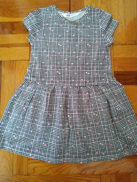 Nové krásne praktické satocky h&m so srdiečkami, h&m,98