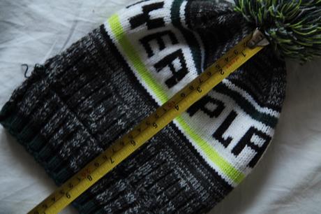 Darujem čiapočku, reserved,92