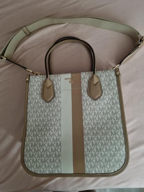 Minimalne nosená kabelka michael kors, michael kors