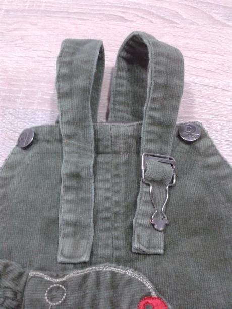 Menčestrove podsite nohavice, 80