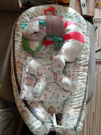 Hniezdo, šírka (cm): 50,dĺžka (cm): 80