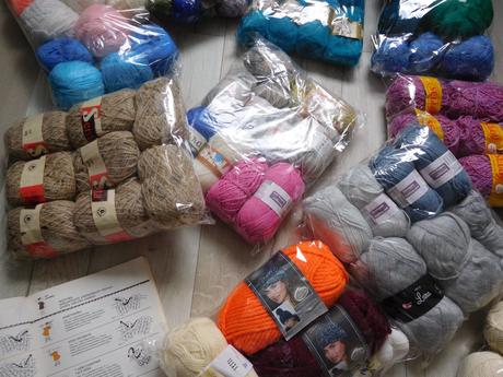 Vlna na ďalšiu tvorbu, čelenky, ponožky, čiapky,,