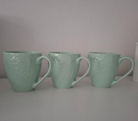 3 nepoužívané hrnceky, 