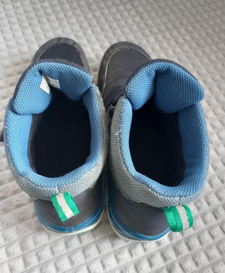 Topánky na prechod+tenisky grátis, superfit,34