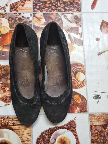 Dámske semišové lodičky, 35